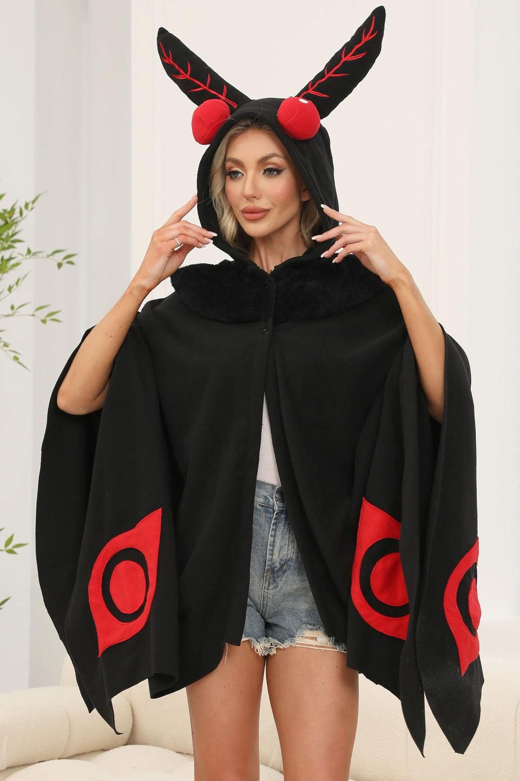 🦇 The Mothman Cloak – Embrace the Legend