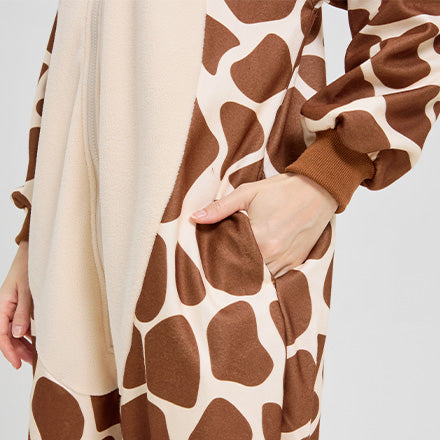 Adorable Giraffe Onesie – Soft Plush Fleece Cartoon Animal Costume