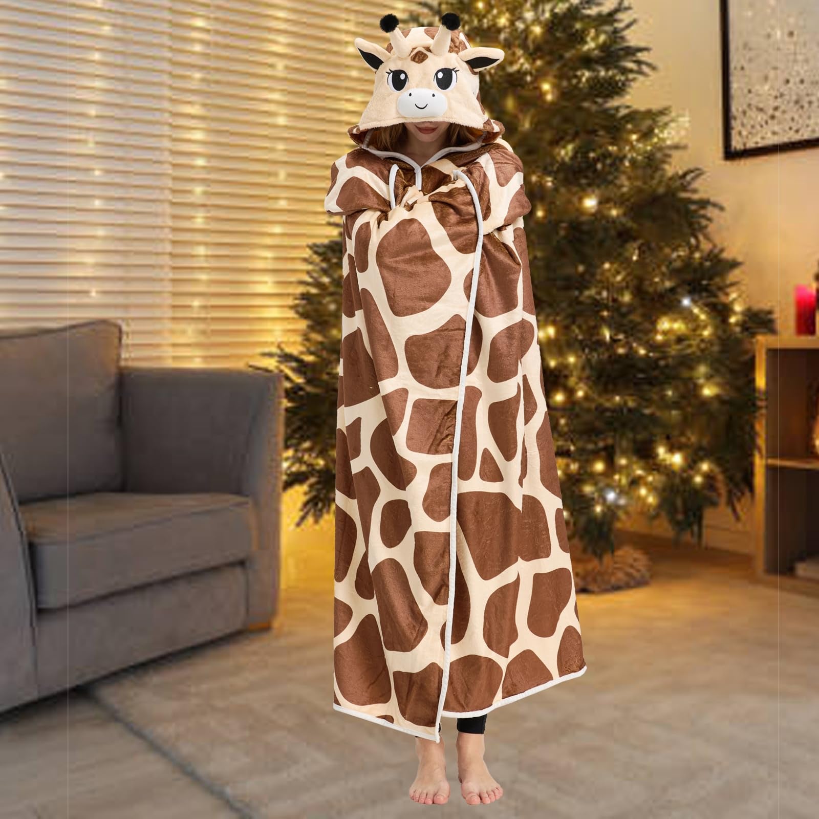 Adorable Animal Print Blanket – Soft & Portable Giraffe/Squirrel Throw for Home & Travel